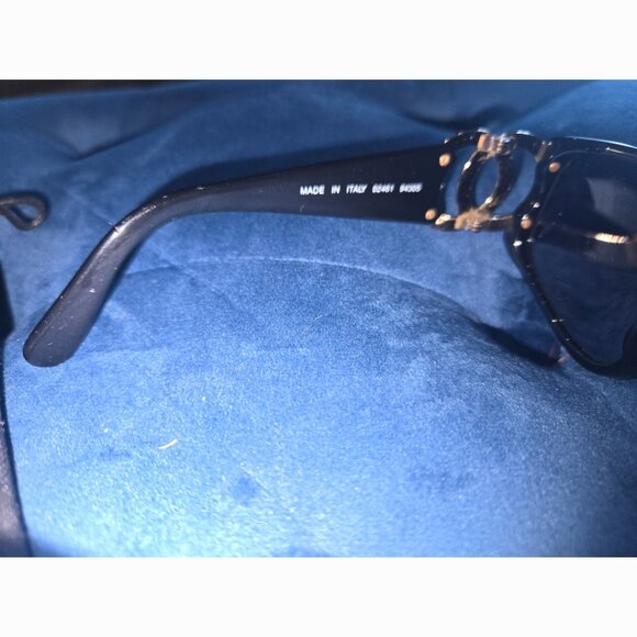 EUC Authentic Vintage Channel Sunglasses main image 8